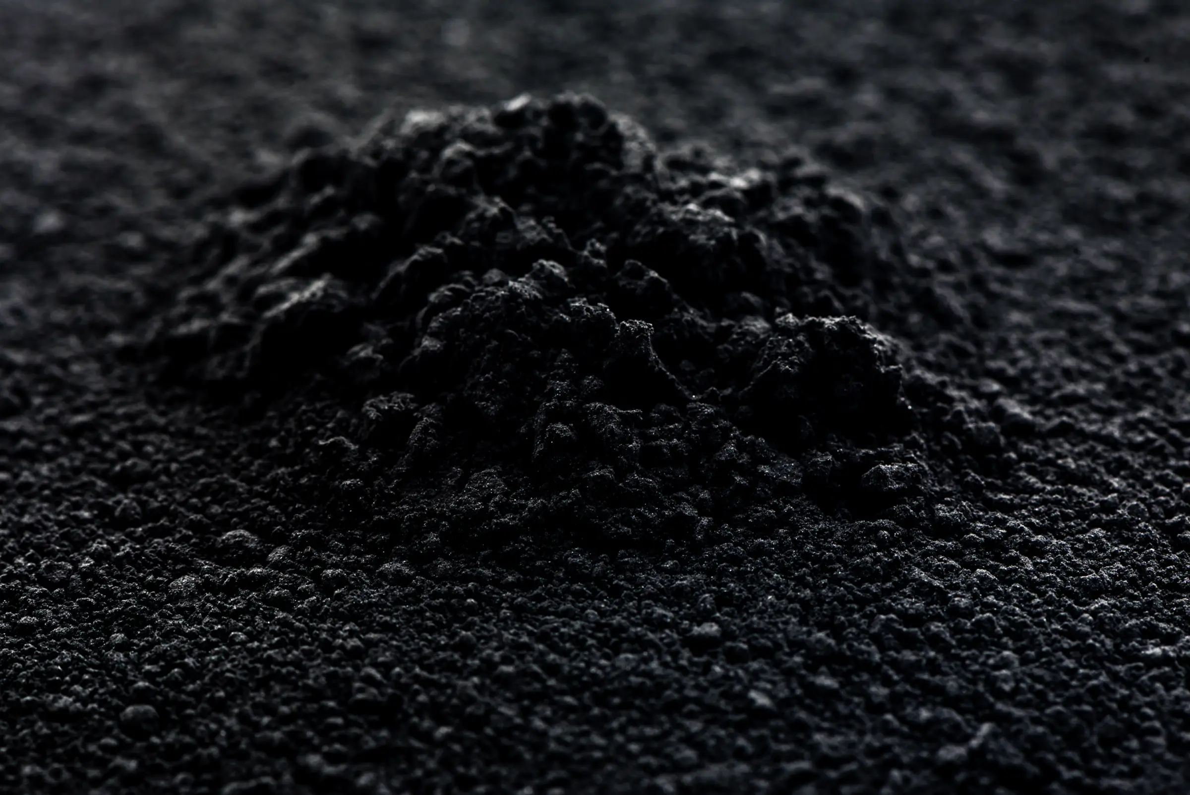 Fine biochar powder